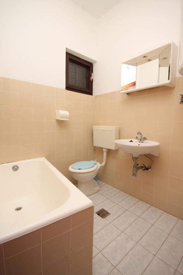 Apartment Metajna 4120C Buitenkant foto