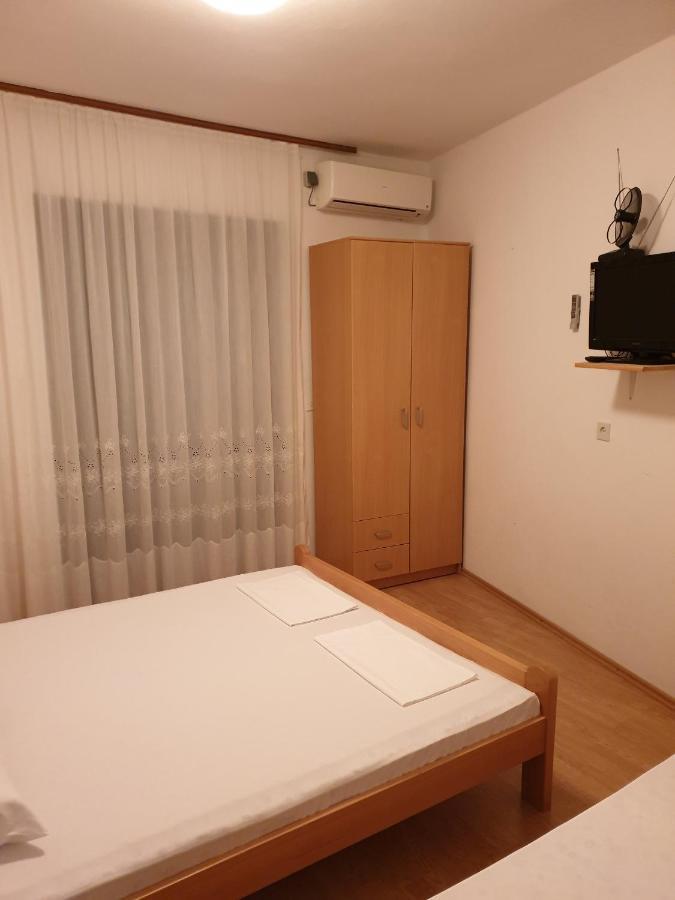 Apartment Metajna 4120C Buitenkant foto